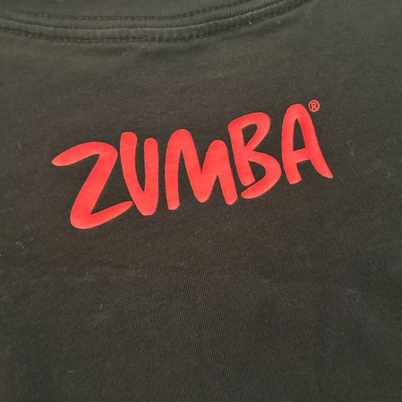💃🏻 Made with Zumba®️ love black graphic tee, Size M/L, Unisex - Picture 4 of 5